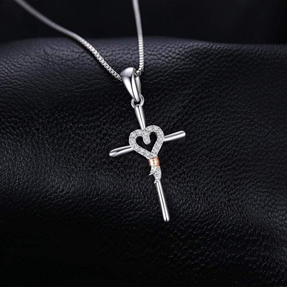 Jewelry - Love Heart Cross Pendant